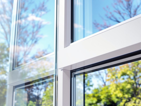 Energy-efficient insulated window glass detail